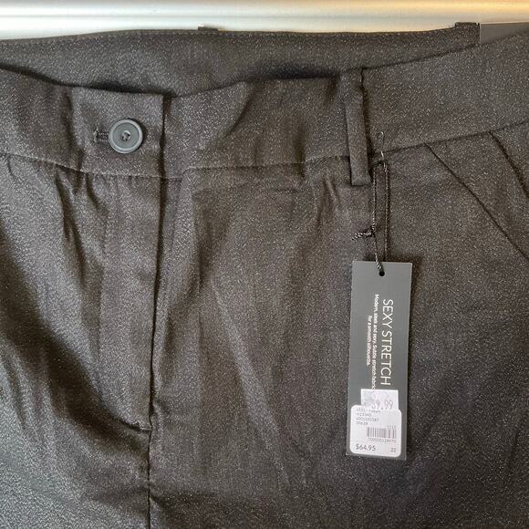 Lane Bryant Women Dress Pants size 22 Regular US Black Slim Flared Leg Mid Rise - Picture 7 of 9